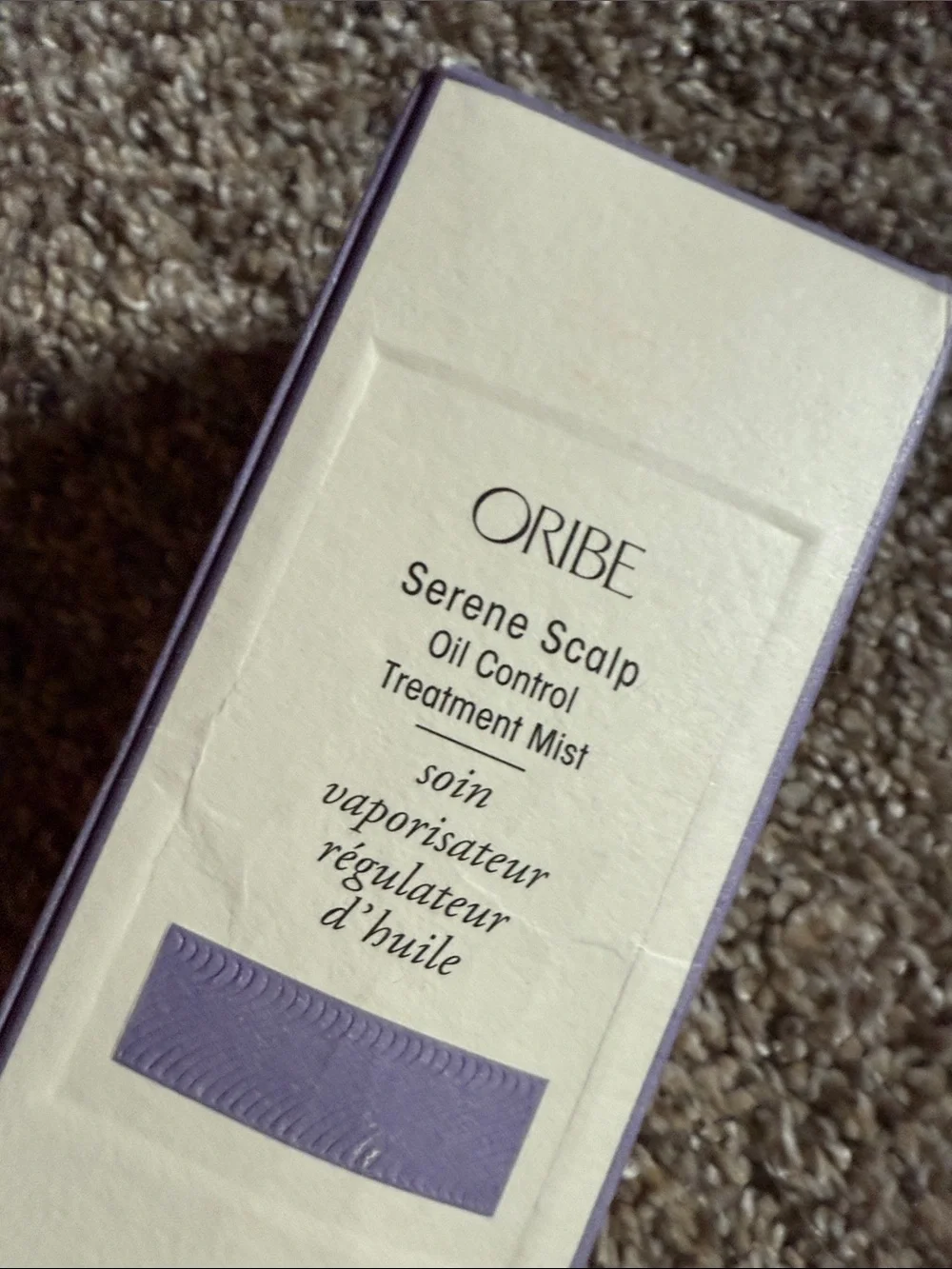 Oribe Serene Scalp Oil Control Treatment Mist — White with Lavender Accent